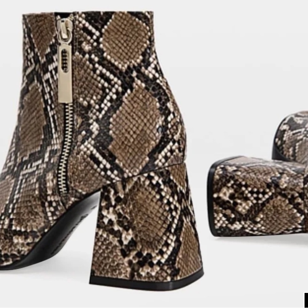 STRADIVARIUS chunky heeled python snake boot - image 3